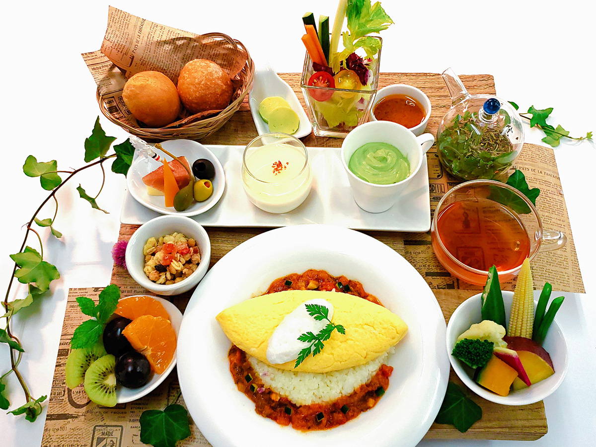 全国の料理人が集結！「第4回 HMI料理コンクール」を開催