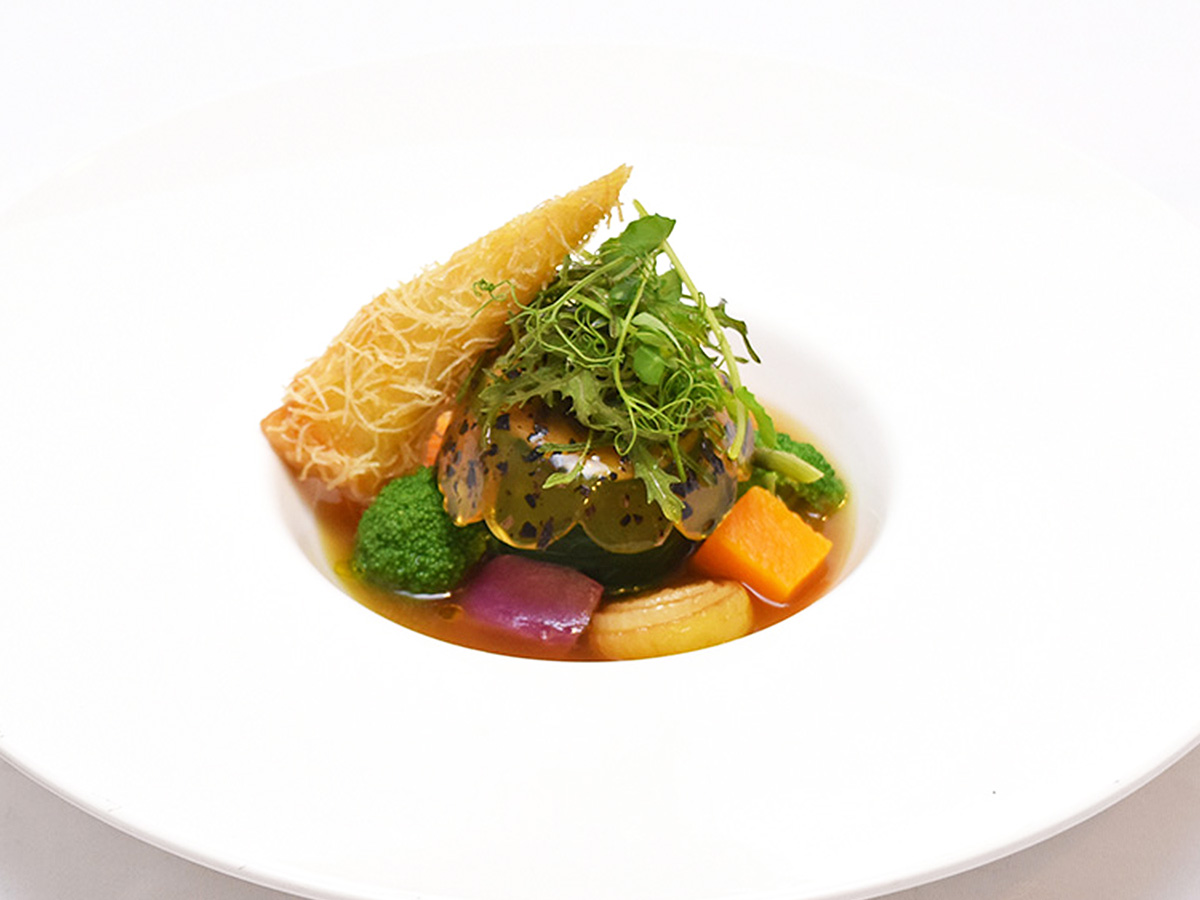 全国の料理人が集結！「第4回 HMI料理コンクール」を開催